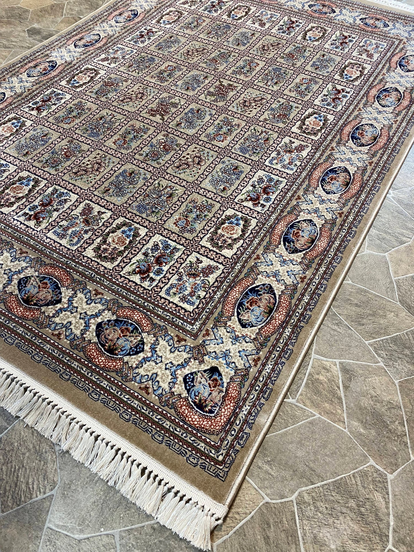 ‌Beige Isfahan Persian Design High Quality Machine Made Carpet #3004