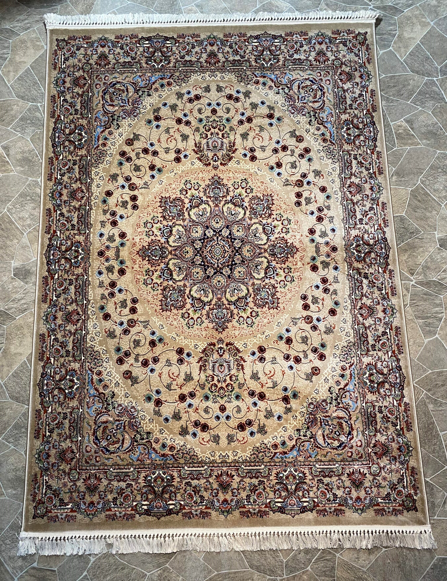 Beige Isfahan Persian Design High Quality Machine Made Carpet #3016