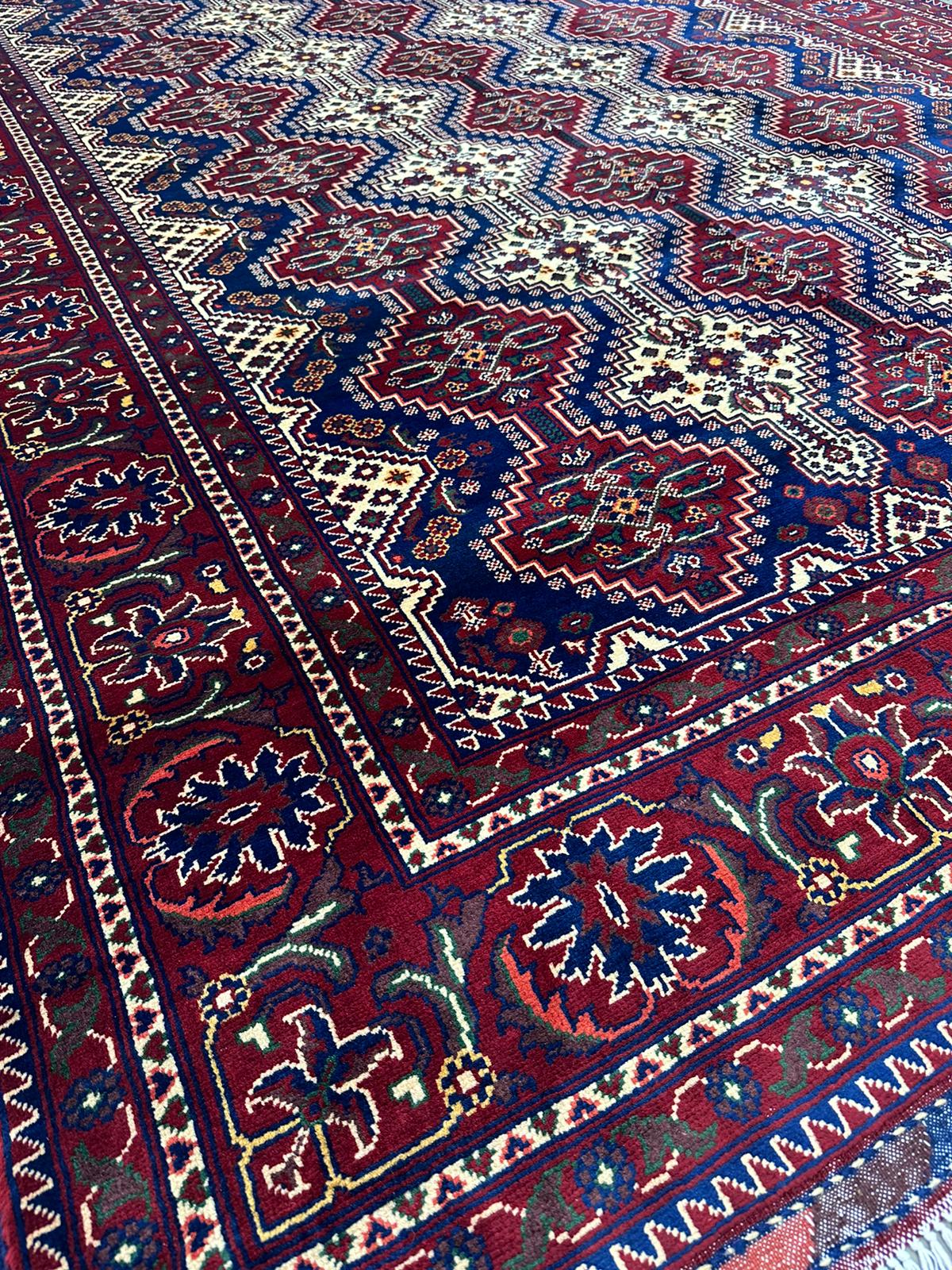 10'1'' x 6'6'' Fine Afghan Handmade Wool Rug