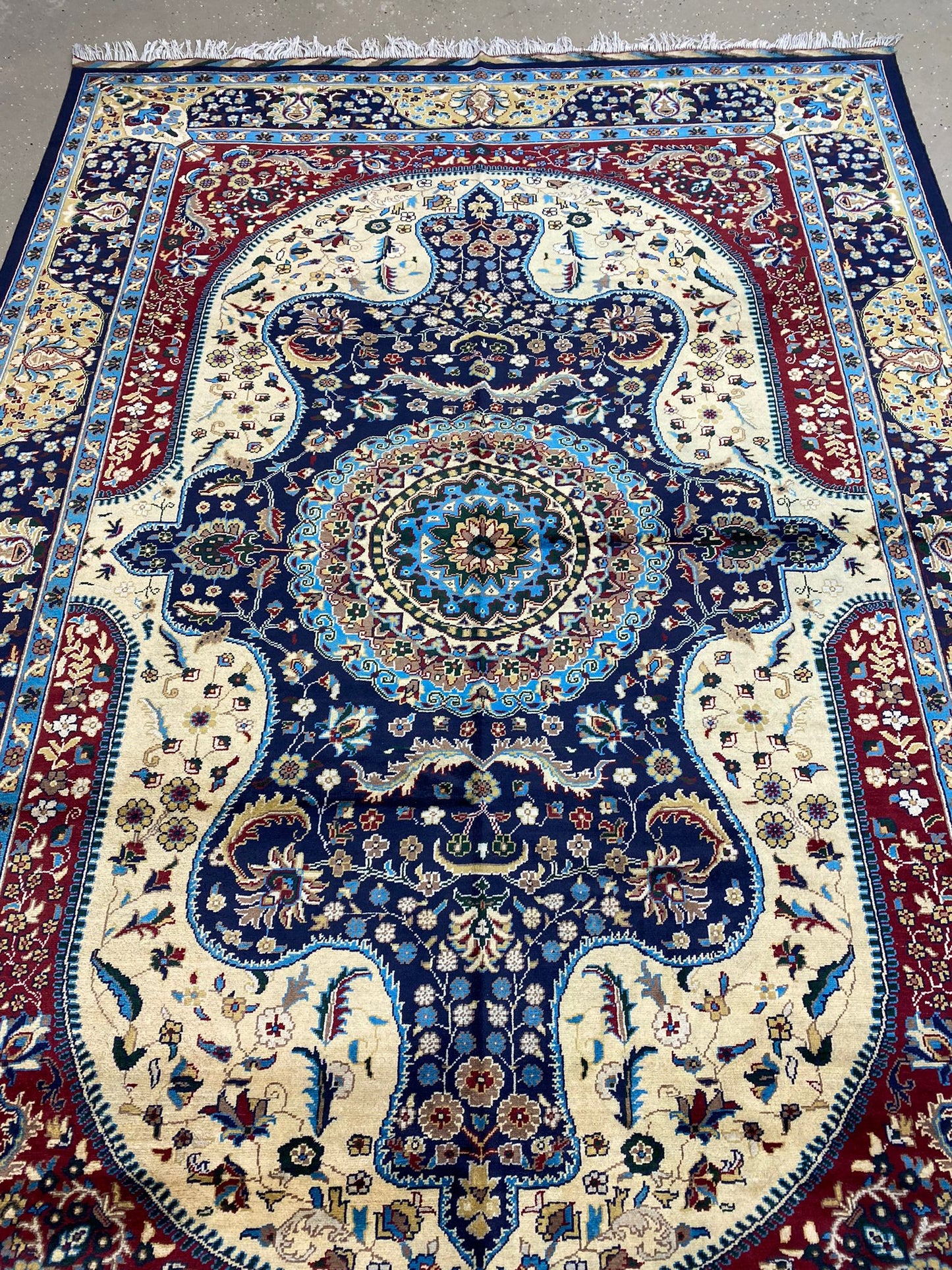 9'10.5'' x 6'7'' Fine Afghan Handmade Wool Rug