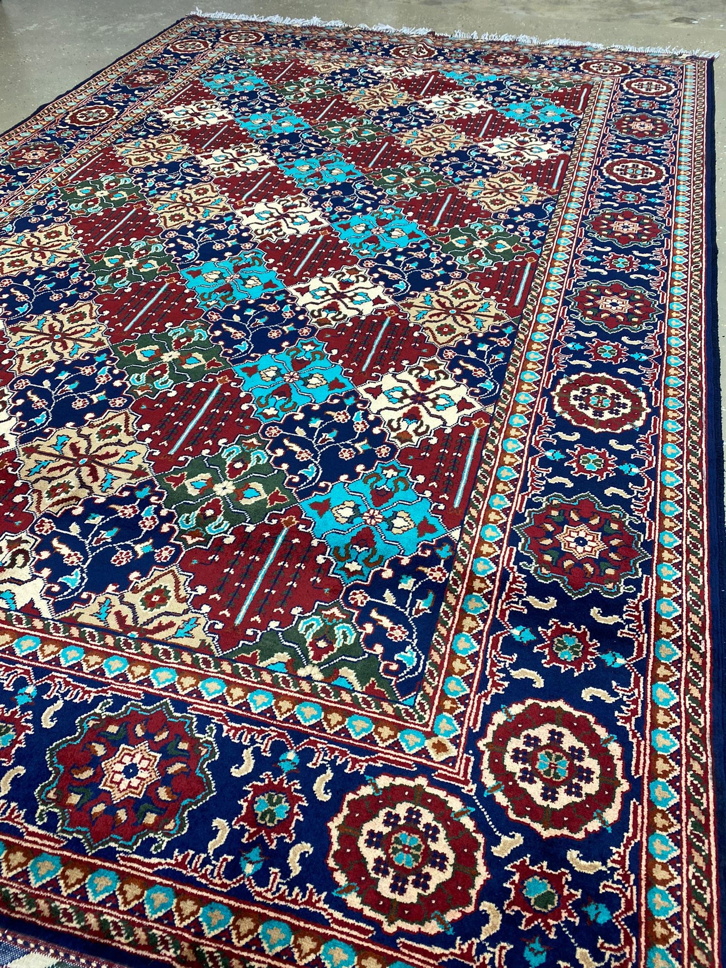 10.5' x 6'6'' Fine Afghan Handmade Wool Rug