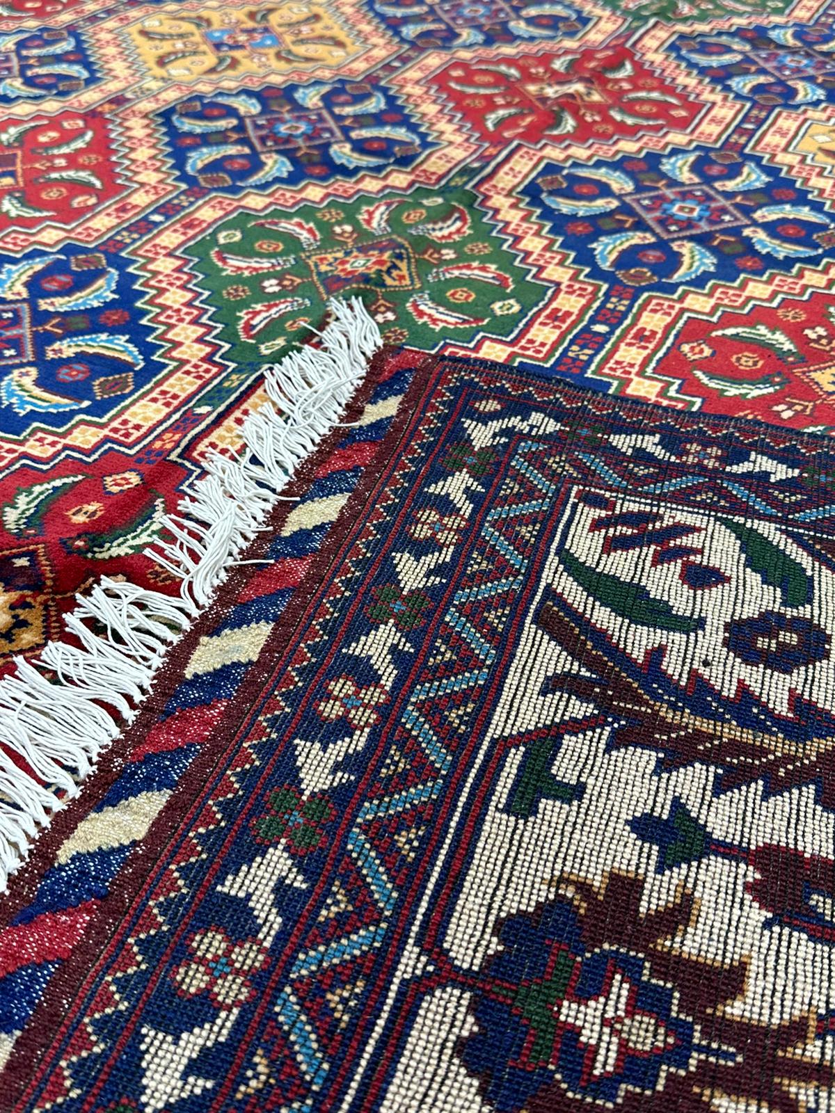 9'9'' x 6'6'' Fine Afghan Handmade Wool Rug