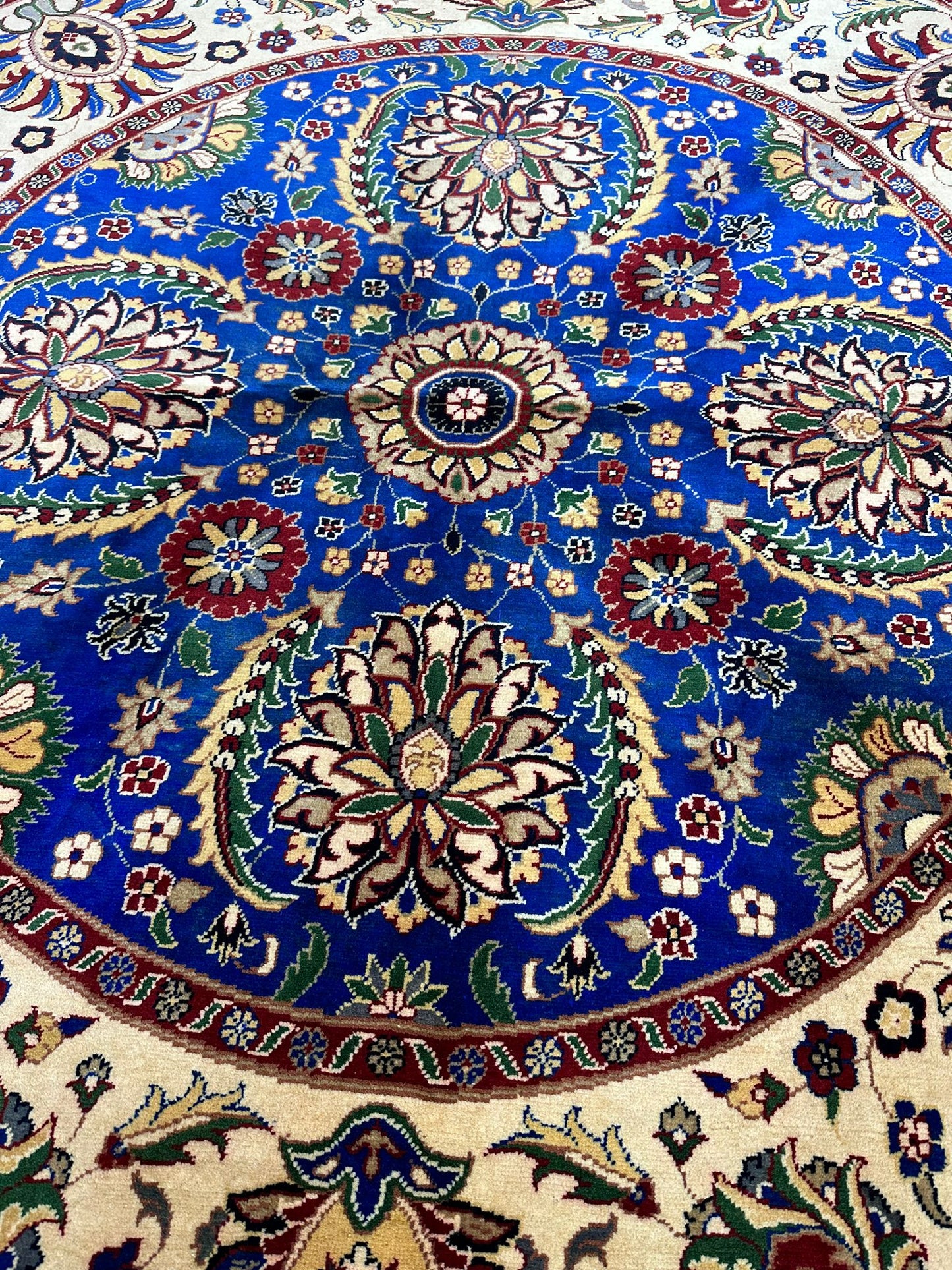 6'6'' x 6'6'' Round Handmade Royal Blue Rug