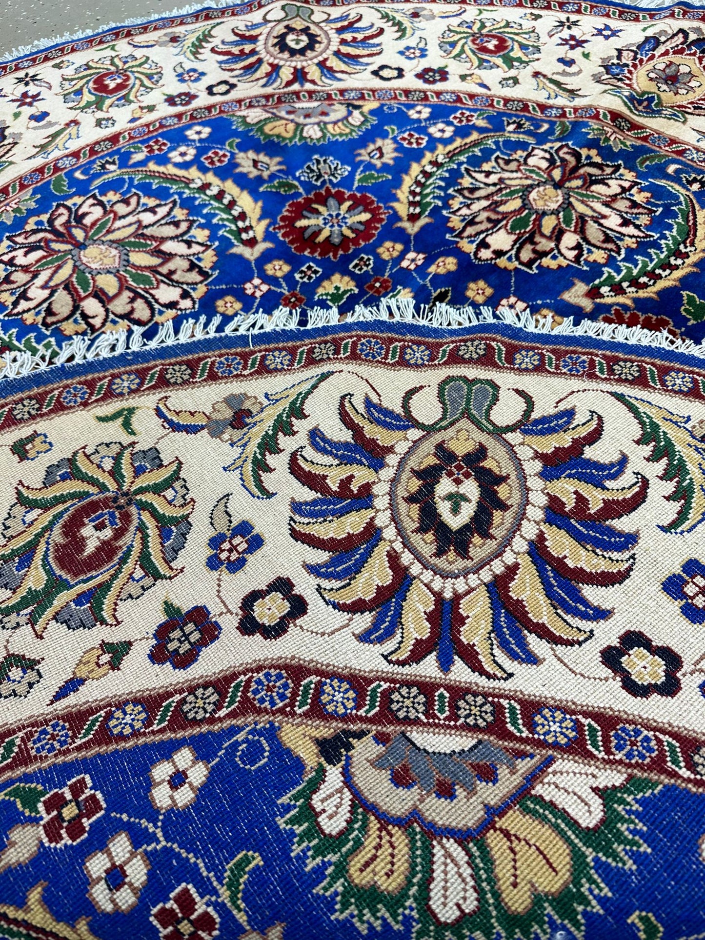 6'6'' x 6'6'' Round Handmade Royal Blue Rug