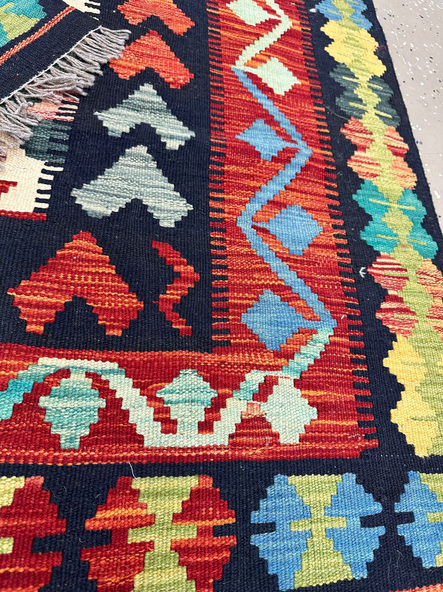 6'8.5'' x 5'1'' Afghan Kilim Handmade Rug